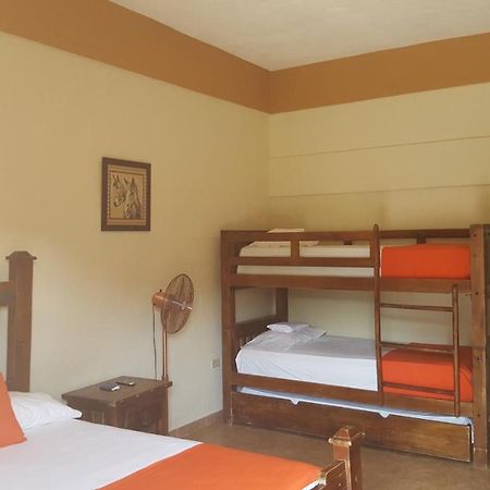 Hotel Rancho La Aurora Харабакоа Экстерьер фото