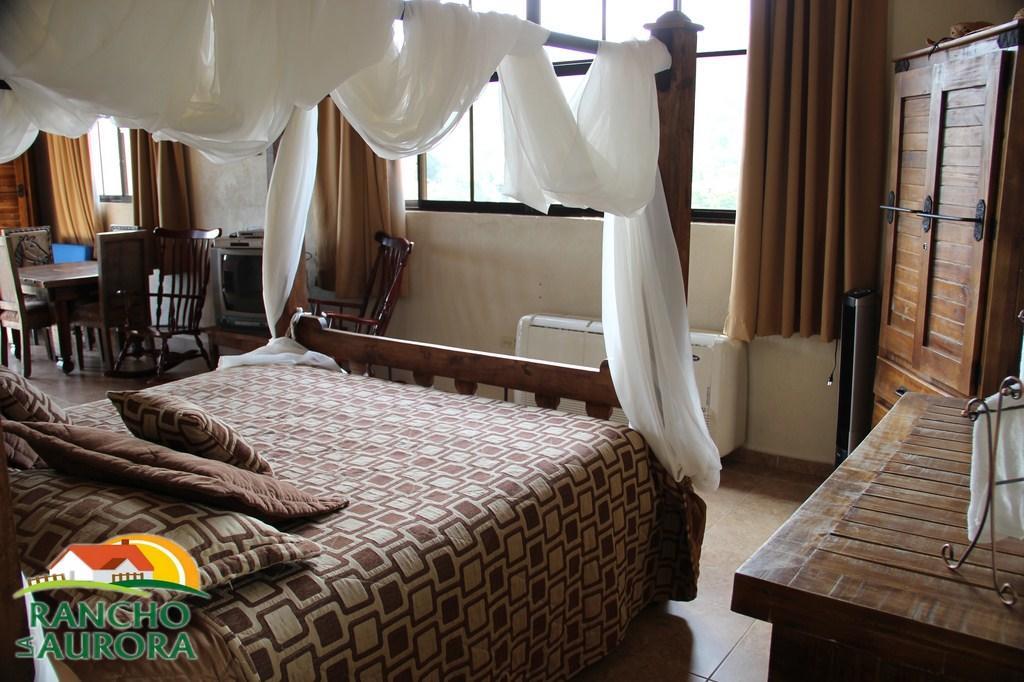 Hotel Rancho La Aurora Харабакоа Экстерьер фото